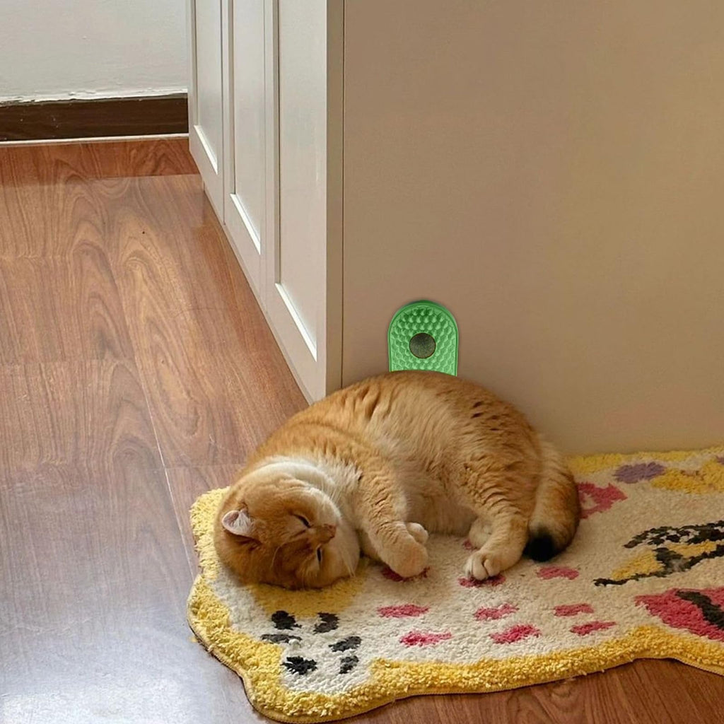 壁貼りキャットニップボール 猫用セルフグルーミングブラシ 抜け毛ケア | Kizuna Pets
